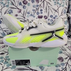 NEW Air Jordan Heir Basketball Shoes Sail/Black-Volt FQ3858-107 UNISEX ADULT